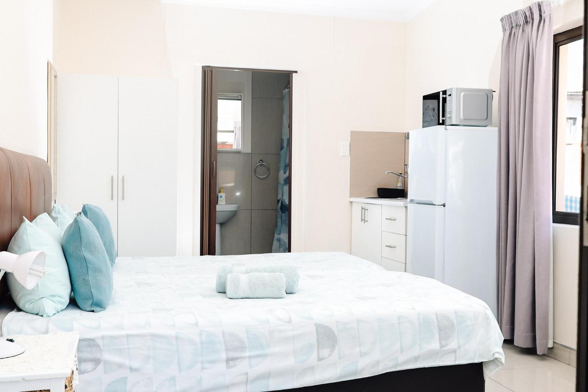 Emerald Bed&Breakfast Windhoek Esterno foto